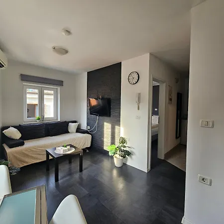 Apartment Apartma Bright Koper