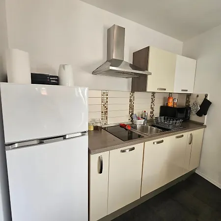 Apartment Apartma Bright